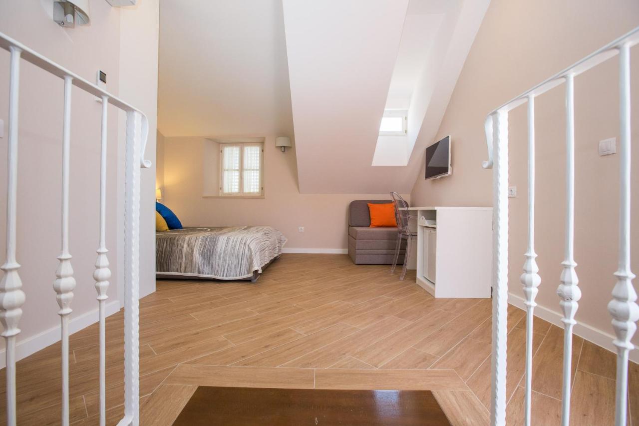 Villa Flores Room With Balcony دوبروفينك المظهر الخارجي الصورة